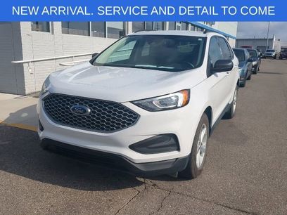 Used 2023 Ford Edge SE