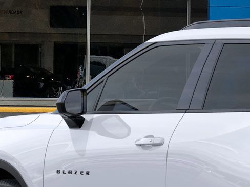 New 2026 Chevrolet Blazer LT w/ Convenience Package image 36