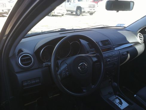 Used 2006 MAZDA MAZDA3 I image 14