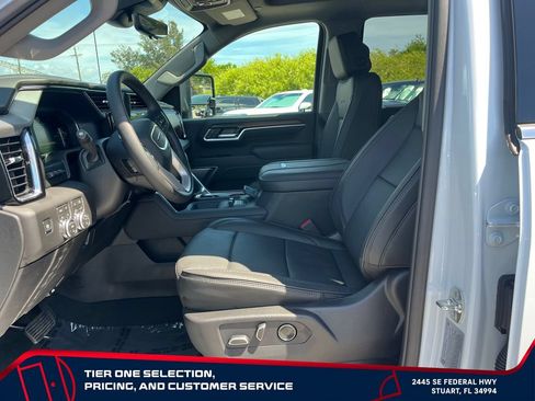 New 2026 GMC Sierra 3500 Denali w/ Denali Reserve Package AWD/4WD image 9