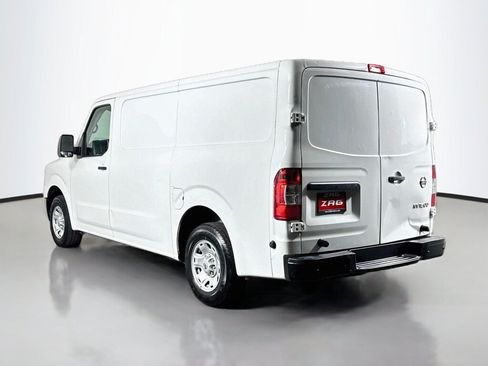 Used 2016 Nissan NV 1500 SV RWD image 3