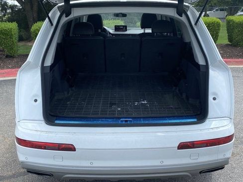 Used 2018 Audi Q7 3.0T Prestige AWD/4WD image 6