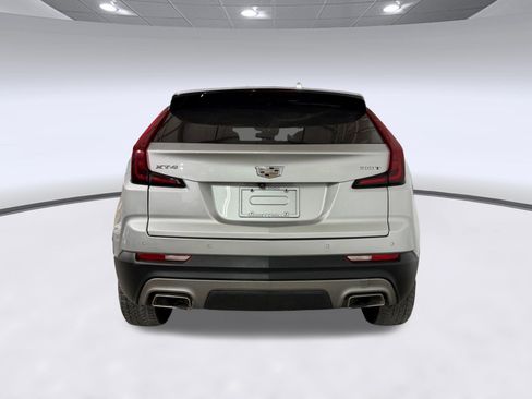 Used 2021 Cadillac XT4 Premium Luxury FWD image 8