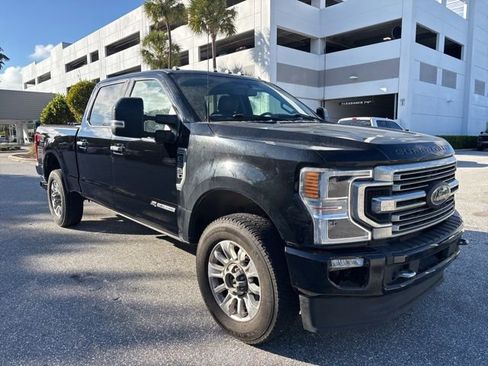 Used 2022 Ford F250 Limited image 1