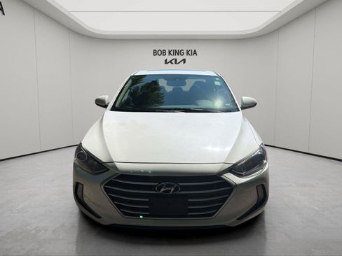 Used 2017 Hyundai Elantra Value Edition FWD image 8