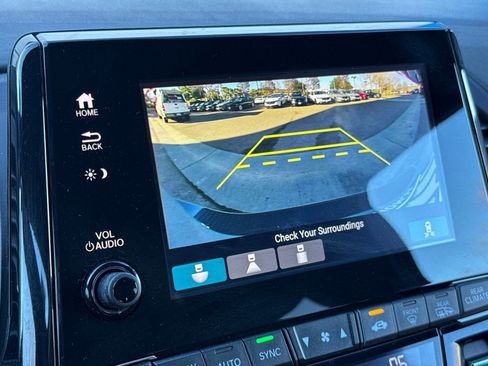 Certified 2024 Honda Odyssey Sport image 25