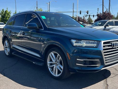 Used 2018 Audi Q7 3.0T Prestige AWD/4WD image 3