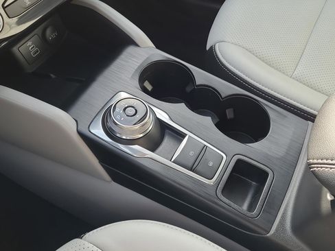 Used 2025 Ford Escape Active w/ Active Premium Tech Pack image 22