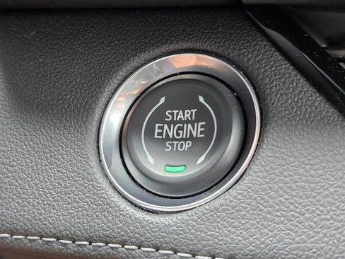 Certified 2025 Buick Enclave Sport Touring w/ Super Cruise Package AWD/4WD image 23