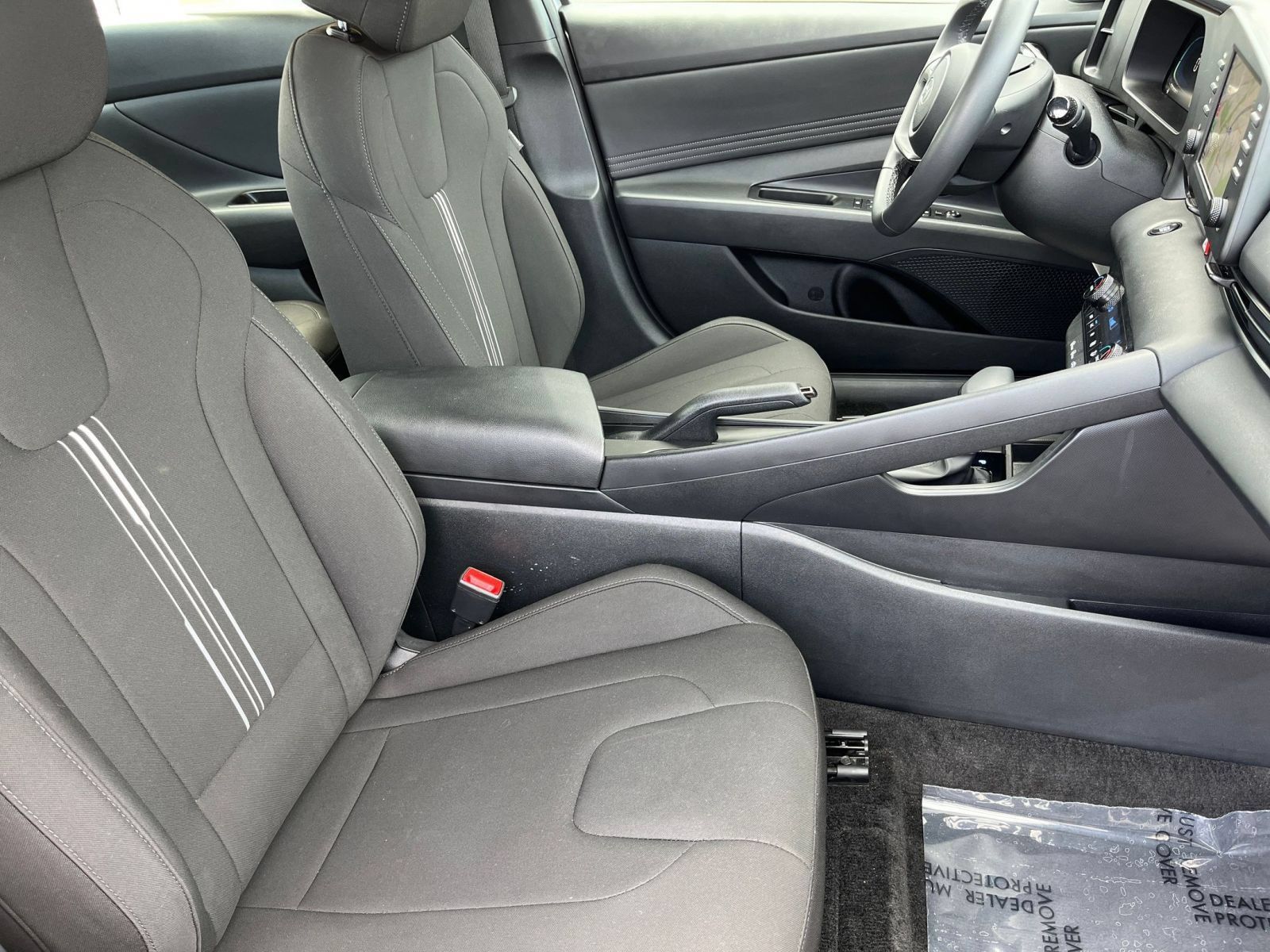 Used 2026 Hyundai Elantra Sport FWD image 40