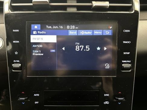 Used 2022 Hyundai Tucson SEL w/ Convenience Package AWD/4WD image 16