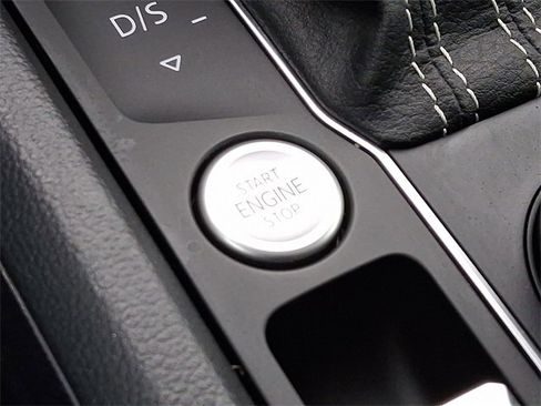 Used 2022 Volkswagen Atlas SE image 26