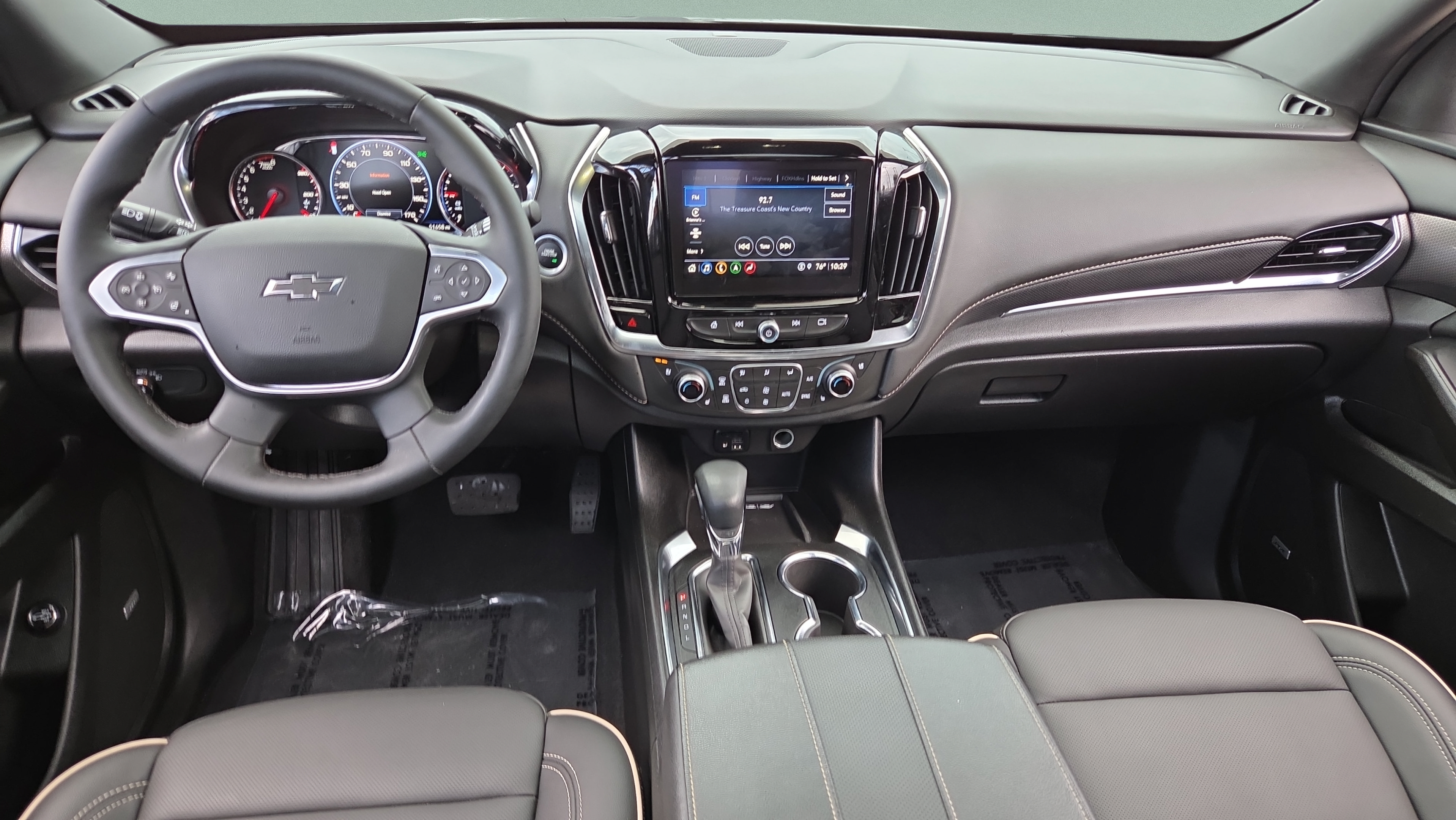 Used 2024 Chevrolet Traverse Premier w/ Redline Edition FWD image 13