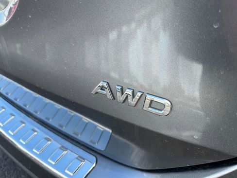 Used 2016 Nissan Rogue S image 25