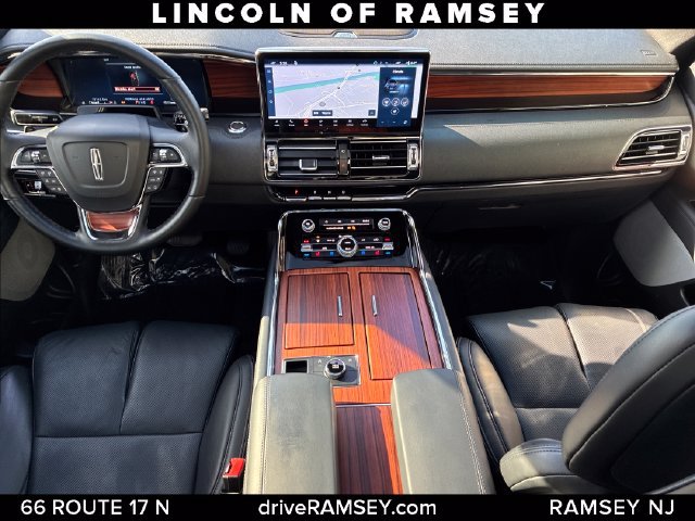 Certified 2023 Lincoln Navigator Reserve AWD/4WD image 25