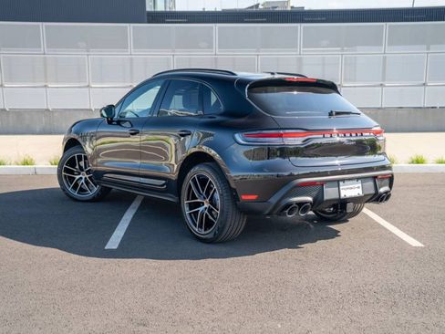 New 2026 Porsche Macan AWD/4WD image 3