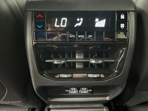 New 2026 Jeep Grand Cherokee L Laredo RWD image 21