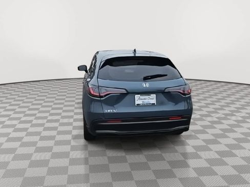Certified 2023 Honda HR-V LX image 7