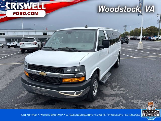Used 2025 Chevrolet Express 3500 LT w/ LT Preferred Equipment Group RWD image 1