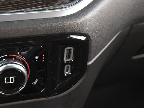 Used 2022 GMC Sierra 1500 Elevation w/ Elevation Premium Package image 36