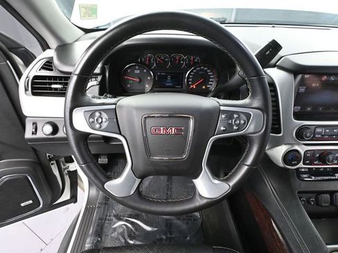 Used 2015 GMC Yukon SLE image 26