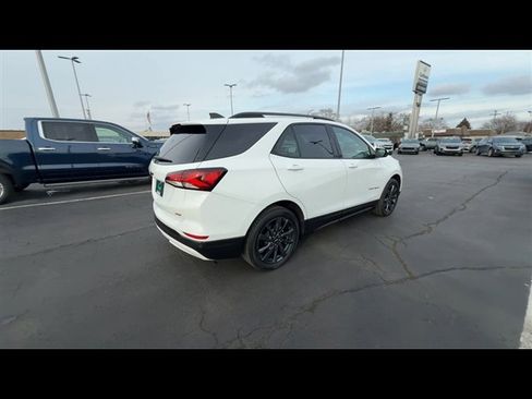 Certified 2024 Chevrolet Equinox RS w/ LPO, Floor Liner Package image 8