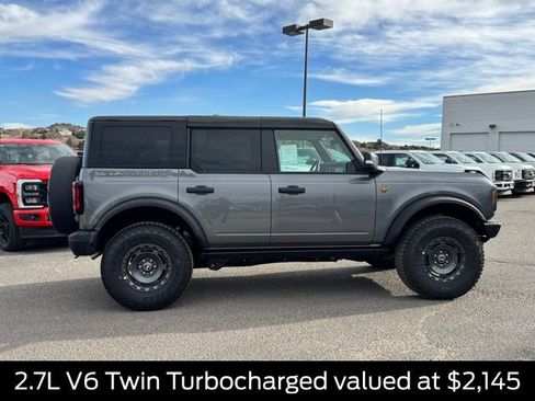 New 2025 Ford Bronco Badlands image 7