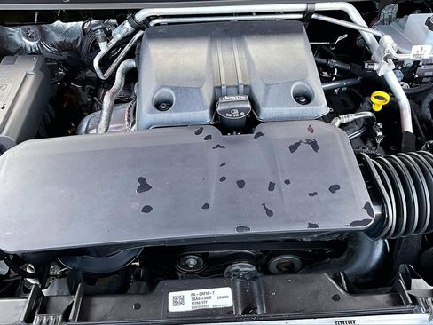 Used 2023 Chevrolet Colorado Trail Boss image 31