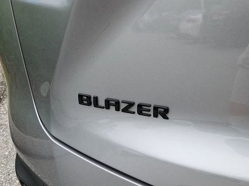 Used 2024 Chevrolet Blazer LT w/ Convenience Package FWD image 29