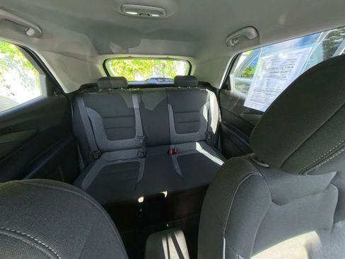 Used 2022 Chevrolet TrailBlazer LS FWD image 26