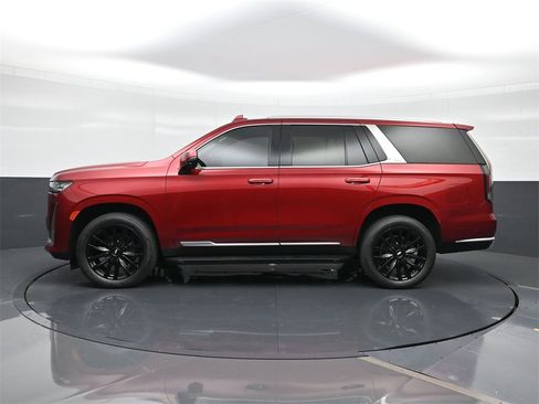 Used 2023 Cadillac Escalade Luxury image 5