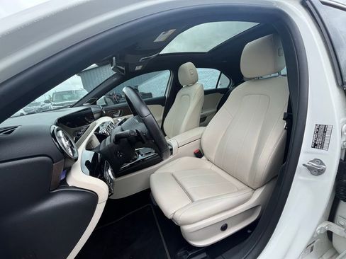 Used 2021 Mercedes-Benz A 220 4MATIC image 10