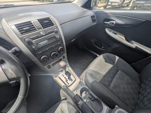 Used 2010 Toyota Corolla FWD image 12