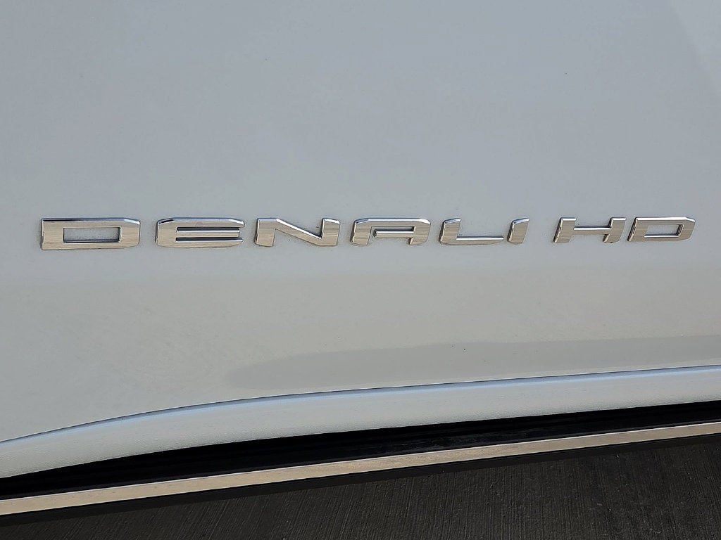Used 2026 GMC Sierra 2500 Denali Ultimate w/ Max Trailering Package AWD/4WD image 12