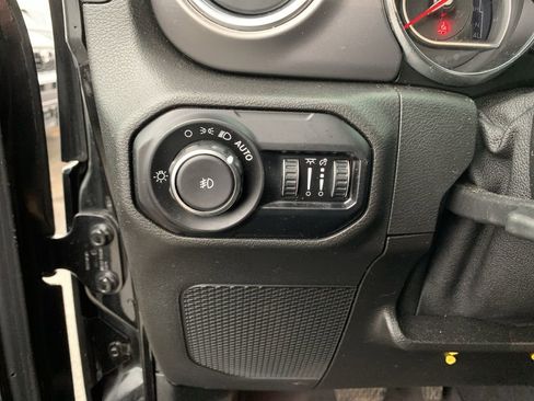 Used 2021 Jeep Wrangler Rubicon image 28