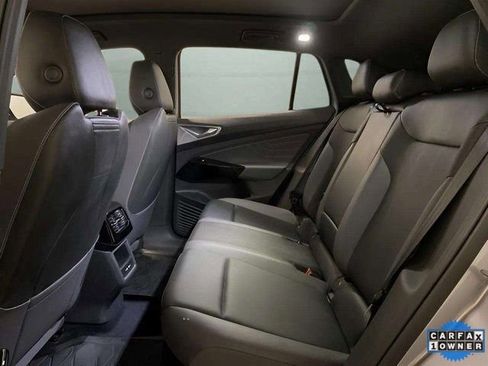 Used 2023 Volkswagen ID.4 S image 19