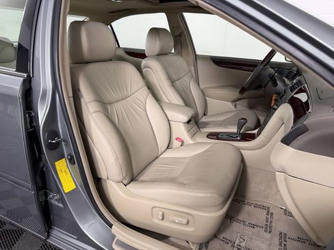 Used 2004 Lexus ES 330 image 29