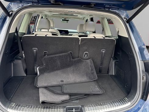 Used 2024 Kia Telluride SX Prestige w/ Towing Package image 11