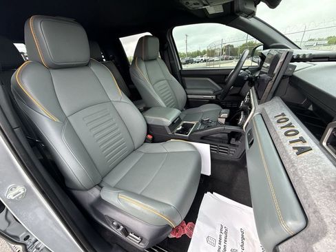 Used 2024 Toyota Tacoma 4x4 Double Cab Hybrid image 26