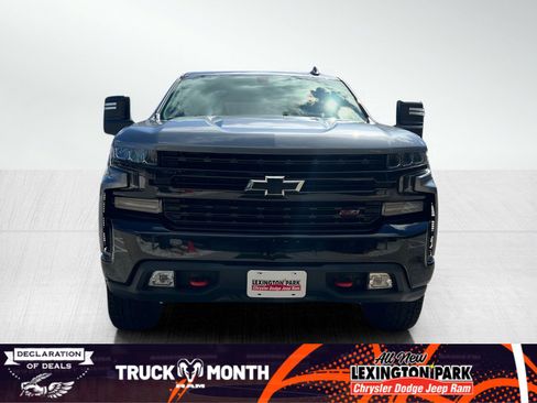 Used 2021 Chevrolet Silverado 1500 LT Trail Boss w/ Bed Protection Package image 6