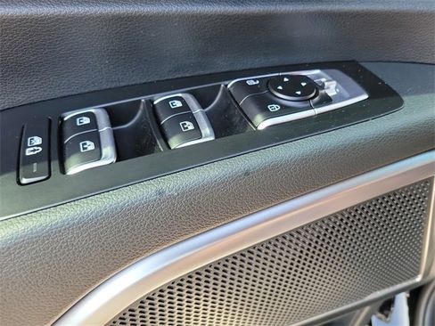 Used 2025 Kia Telluride S image 22