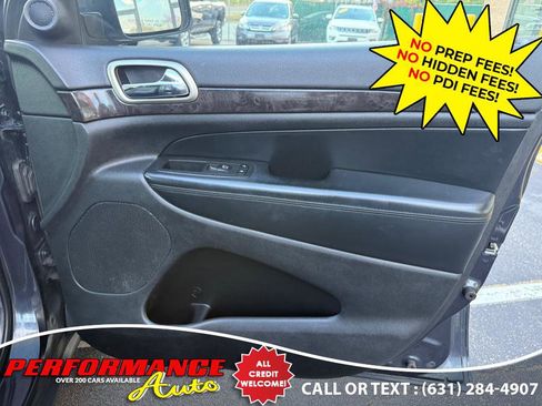 Used 2013 Jeep Grand Cherokee Laredo image 28