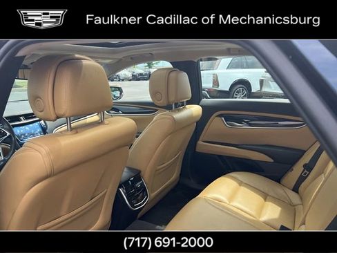 Used 2013 Cadillac XTS Luxury w/ Driver Awareness Package FWD image 15