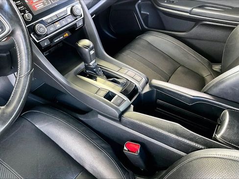 Used 2019 Honda Civic Sport Touring image 15