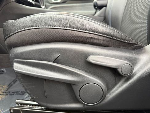 Used 2022 Jeep Compass Latitude image 10