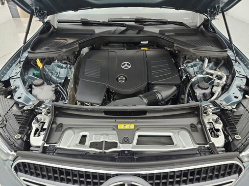 Used 2026 Mercedes-Benz GLC 350e 4MATIC image 16