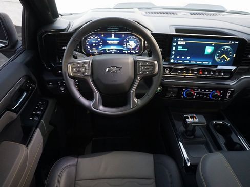 Certified 2025 Chevrolet Silverado 1500 ZR2 w/ Technology Package image 12