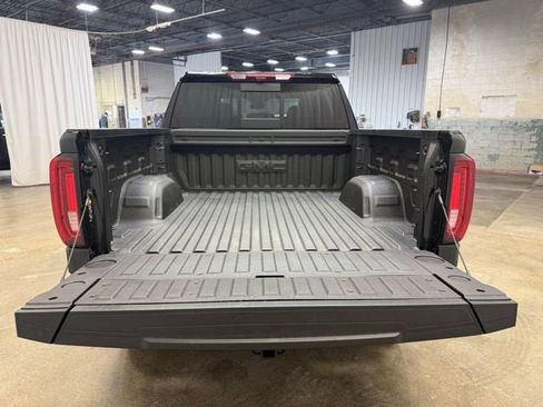 New 2026 GMC Sierra 1500 AT4X AWD/4WD image 24