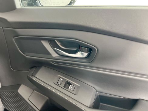 Used 2023 Honda Accord Sport image 27