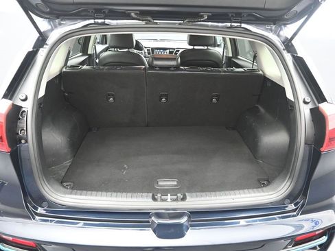 Certified 2019 Kia Niro EX w/ Cold Weather Package 2.0 image 33